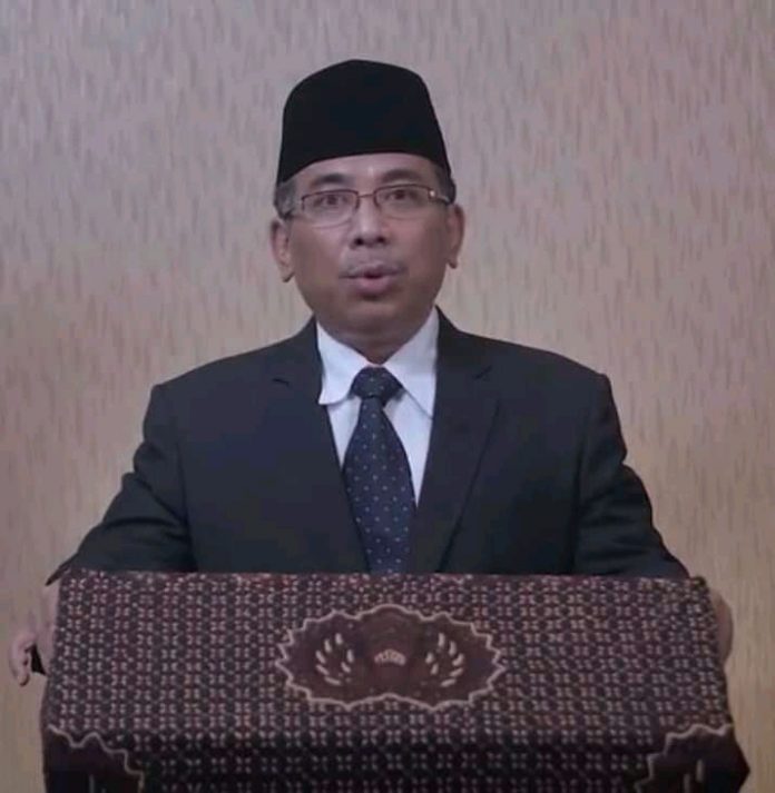 Yahya Cholil Staquf atau Gus Yahya menjadi calon ketum PBNU bersaing dengan Said Aqil Siradj pada Muktamar Ke-34 NU di Lampung. Foto: Facebook @Yahya Cholil Staquf