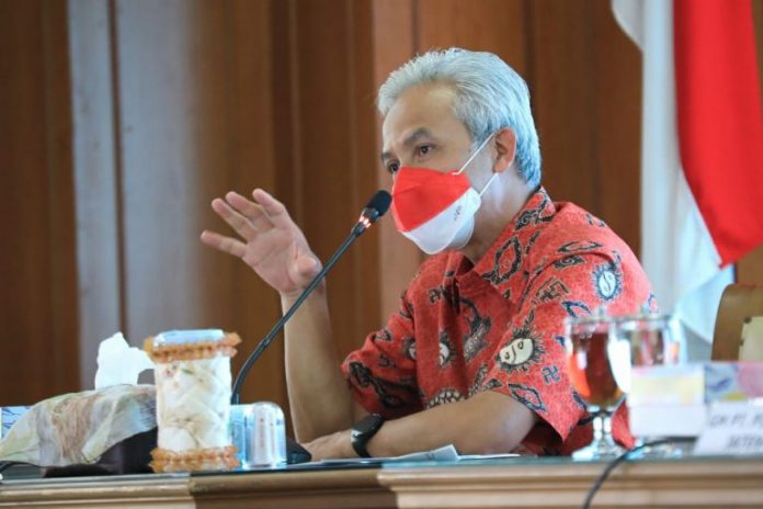 Gubernur Jawa Tengah, Ganjar Pranowo mengatakan Pemprov Jateng mendirikan 343 posko untuk antisipasi Omicron. Foto: dok Jatengprov