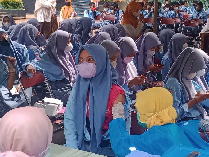 Jepara Optimistis Capai Target Vaksinasi 70 Persen