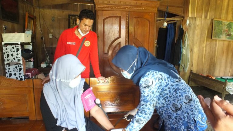 Binda Jateng Vaksinasi 1,3 Ribu Dosis Door to Door di Grobogan