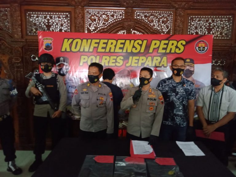 Tiga Setengah Tahun Buron Setelah Habisi Selingkuhan Istri Akhirnya Dibekuk Polisi