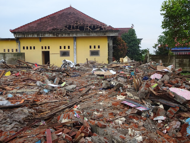 Samin News ”Sehari dalam Foto Lorong Indah”