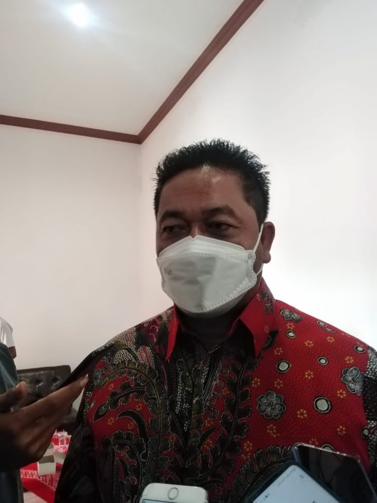 Ketua DPRD Sentil Pemkab Tak Bisa Penuhi Pangkalan Truk Trailer