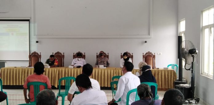Saat berlangsungnya sosialisasi Perbup Nomor 55 tahun 2021 oleh Kecamatan Pati Kota di Desa Widorokandang, Rabu (23/2/2022)