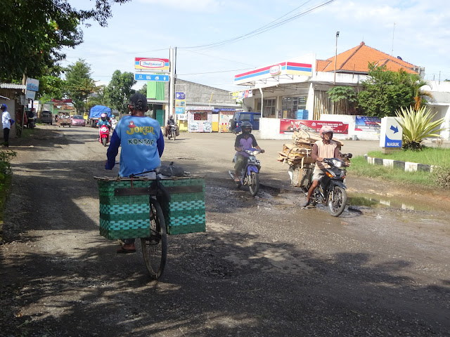 Rehabilitasi Ruas Jalan Pati-Gabus Sampai Hari Ini Belum Ada Tanda-tanda Akan Dikerjakan