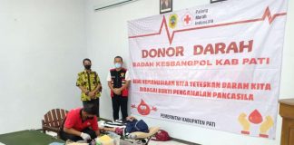 kegiatan donor darah yang di selenggarakan oleh Badan Kesbangpol