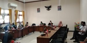 Audiensi Komisi B DPRD dengan Paguyuban petani bawang merah