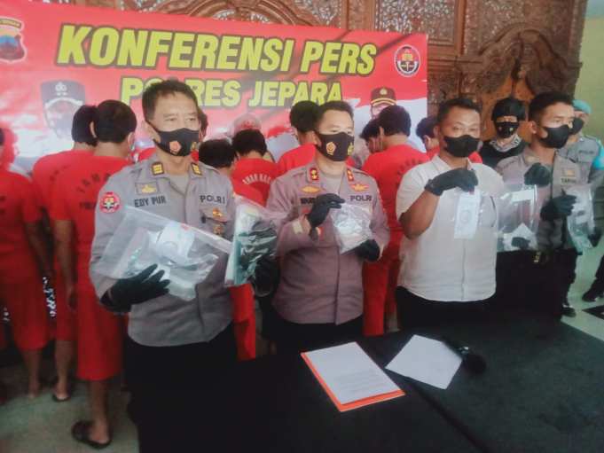 Sebelas Orang Pengedar Narkoba Ditangkap Polres Jepara, Satu Mahasiswa