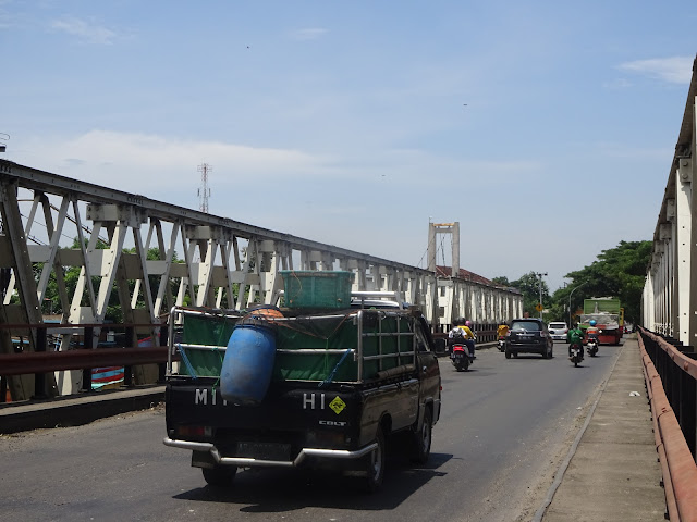 Beberapa Catatan Rekayasa Lalu Lintas di Juwana; Ancam Pembatalan Pembangunan Jembatan di Jalur Nasional (2)