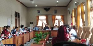 Rakor DPRD bersama dengan eksekutif di Ruang Banggar terkait dengan Pengisian Perangkat Desa