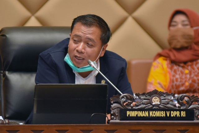 Ketua Komisi V DPR RI Lasarus (dok dpr)