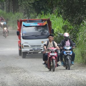 Akses ruas jalan Tlogowungu-Lahar yang Tahun 2022 ini mendapat alokasi paket pekerjaan rehabilitas, kerena tingkat kerusakannya juga cukup parah.(Foto:SN/aed)