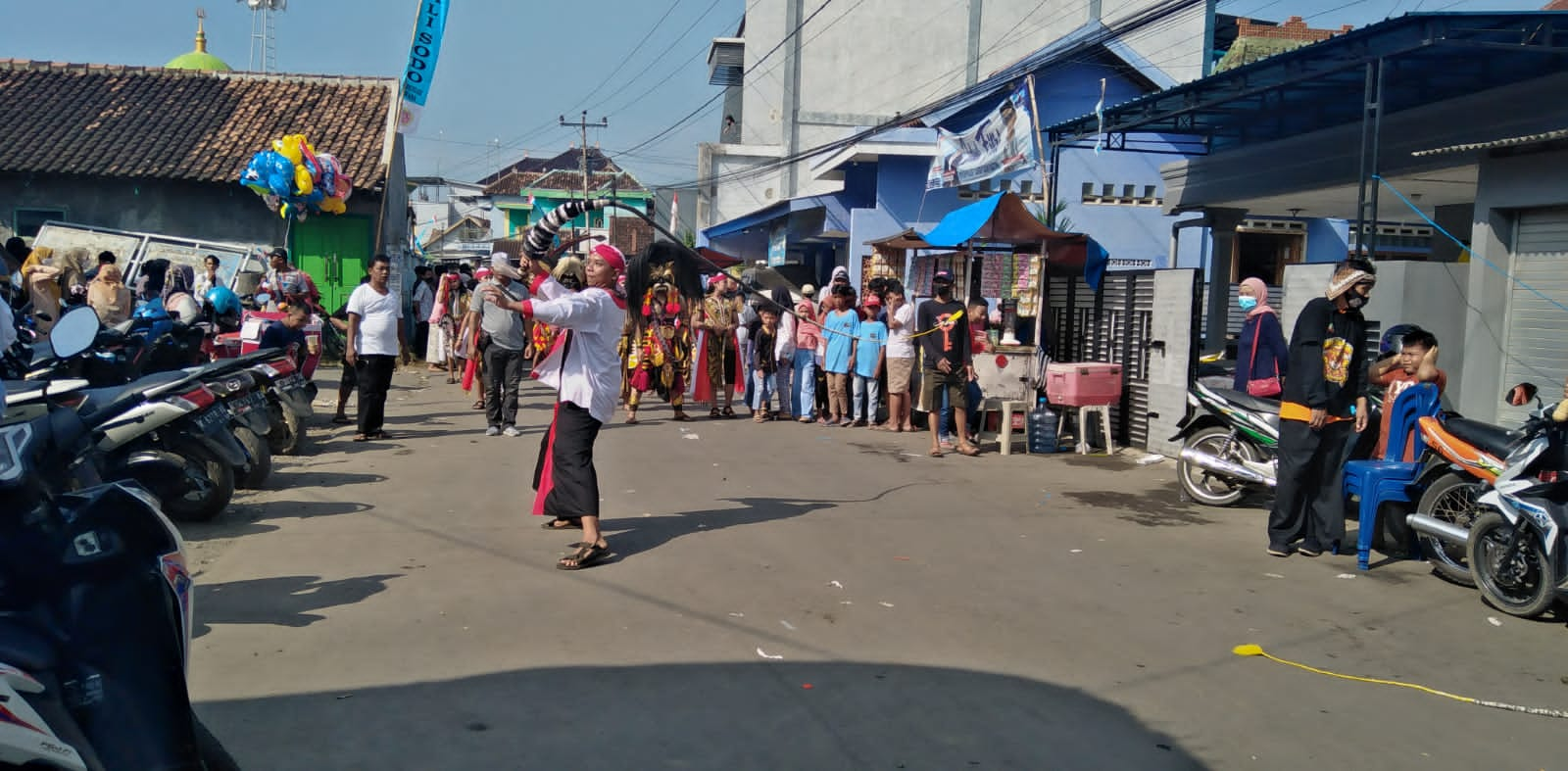 Karnaval Sedekah Laut di Desa Bendar Juwana, Minggu (15/5/2022)