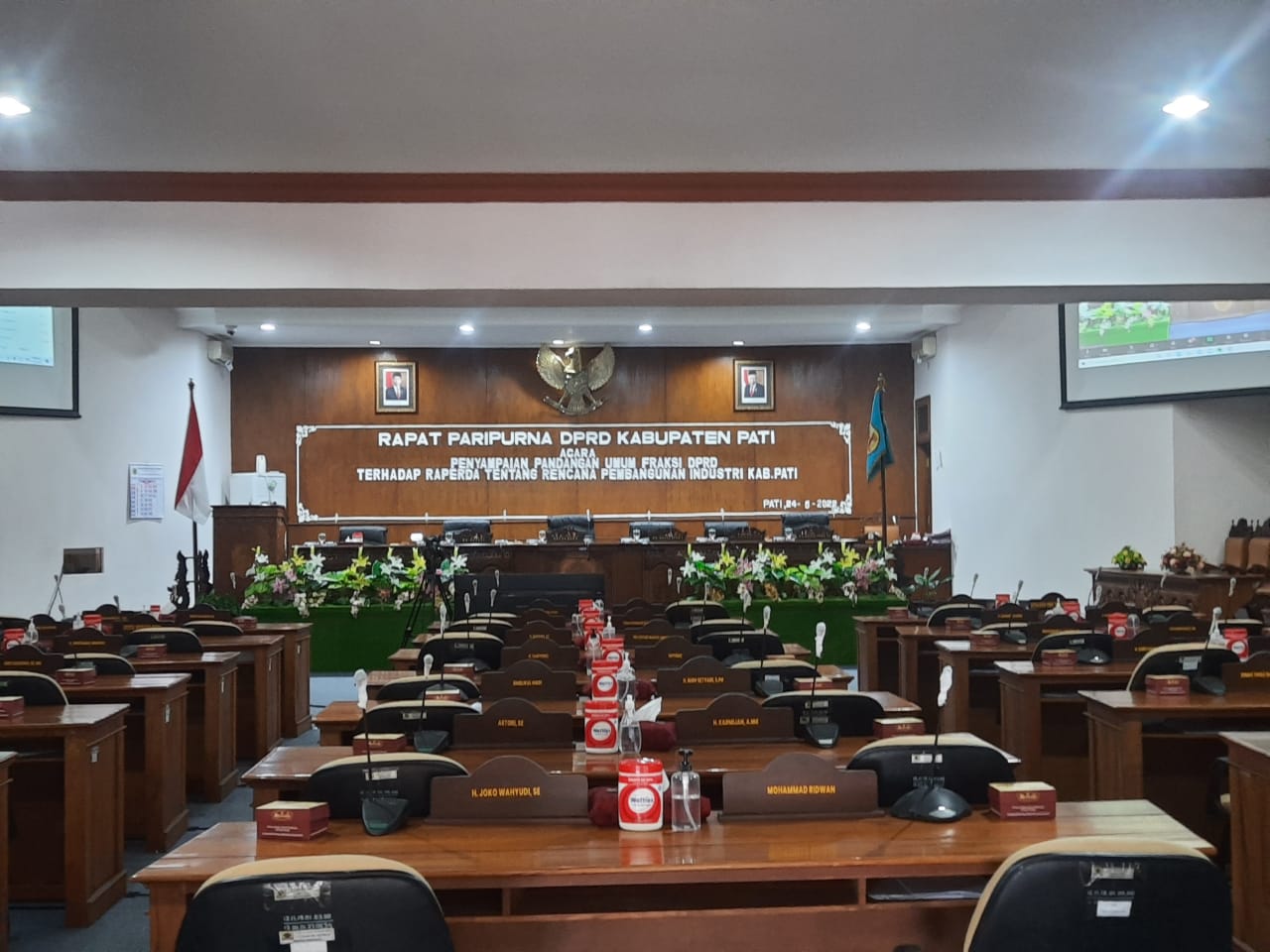 Sidang Paripurna penyampaian Bupati terkait Raperda rencana pembangunan industri Kabupaten atau kota (RPIK)