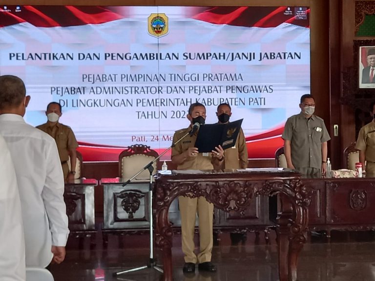 Bupati Haryanto Melantik 36 Pejabat di Lingkungan Pemerintahan Kabupaten Pati