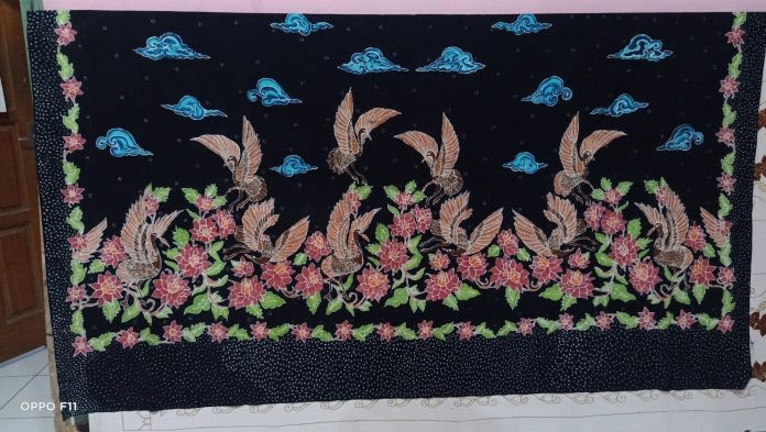 Beragam motif batik berkualitas yang dibuat IKM Batik Tawung Sari
