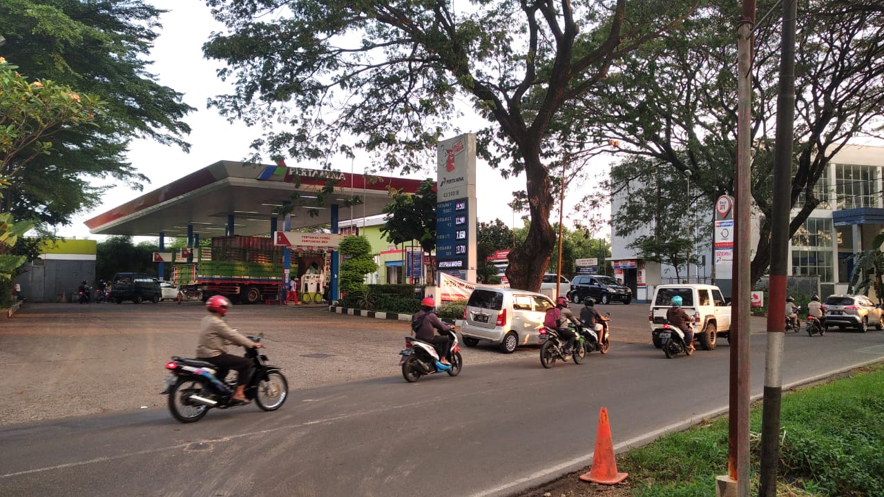 SPBU Bacin yang berada di jalan Lingkar Utara No, 17 Bacin, Kabupaten Kudus. (Foto : Adam Naufaldo)