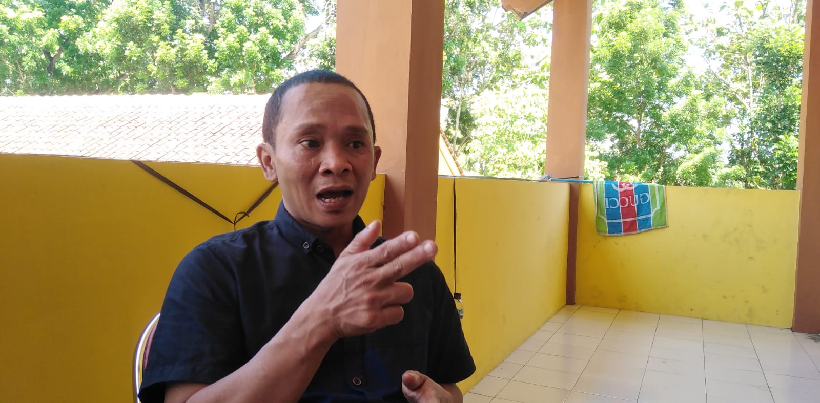 Owner Kopi Jowo Pati, Muttakin disela kegiatan pelatihan barista di SKB Dinas Pendidikan dan Kebudayaan, Rabu (29/6/2022)