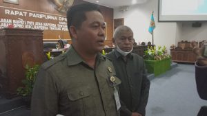 Dari kiri, Ketua DPRD, Ali Badrudin dan Wakil Ketua II DPRD Pati, H Hardi