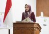 Anggota Komisi B DPRD Pati, Yeti Kristianti saat membacakan pandangan umum fraksi Raperda Dana Cadangan Pilkada