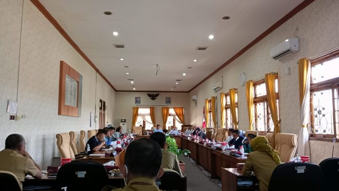 Berlangsung rapat Badan Musyawarah (Bamus) DPRD Kabupaten Pati membahas rangkaian agenda anggota DPRD di bulan Agustus, Senin (1/8/2022)