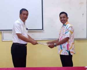 Handoko Soerjanto, M.BA,M.Kom selaku ketua Yayasan Bina Putra Indonesia yaitu yayasan yang menaungi STMIK-AKI Pati bersama Daniel Alfa Puryono resmi dilantik menjadi ketua STMIK-AKI Pati periode 2022-2026