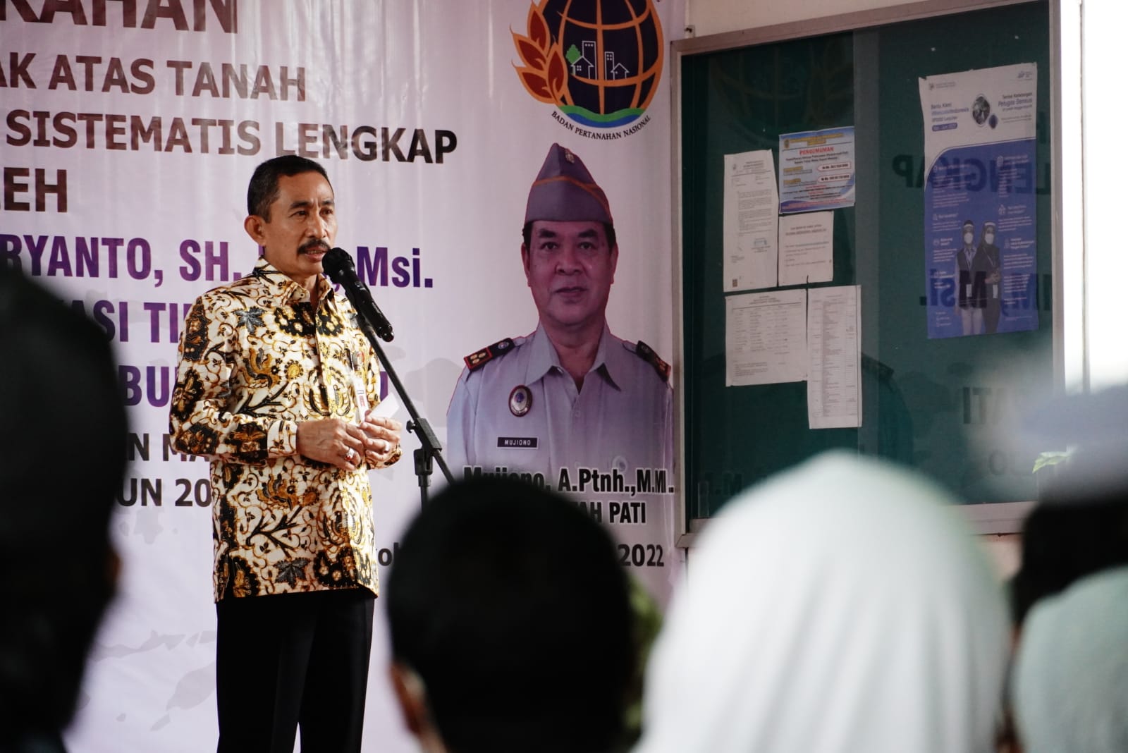 Bupati Pati Haryanto saat sambutan dalam kegiatan penyerahan sertifikat tanah PTSL di Desa Sukoharjo, Margorejo, Jumat (12/8/2022)