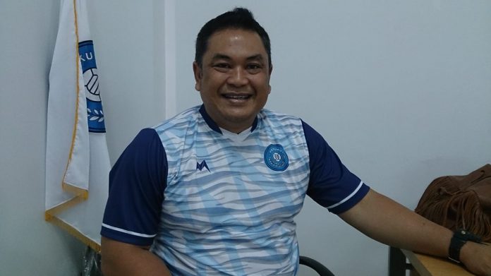 Manajer Persiku Kudus Achmad Faisal saat ditemui di kantornya Manajer Persiku Kudus Achmad Faisal saat ditemui di kantornya