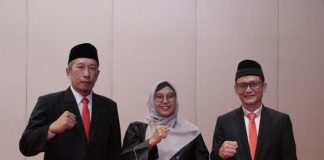 Tiga anggota Bawaslu Provinsi Jawa Tengah periode 2022-2027 dilantik (foto: Bawaslu Jateng)