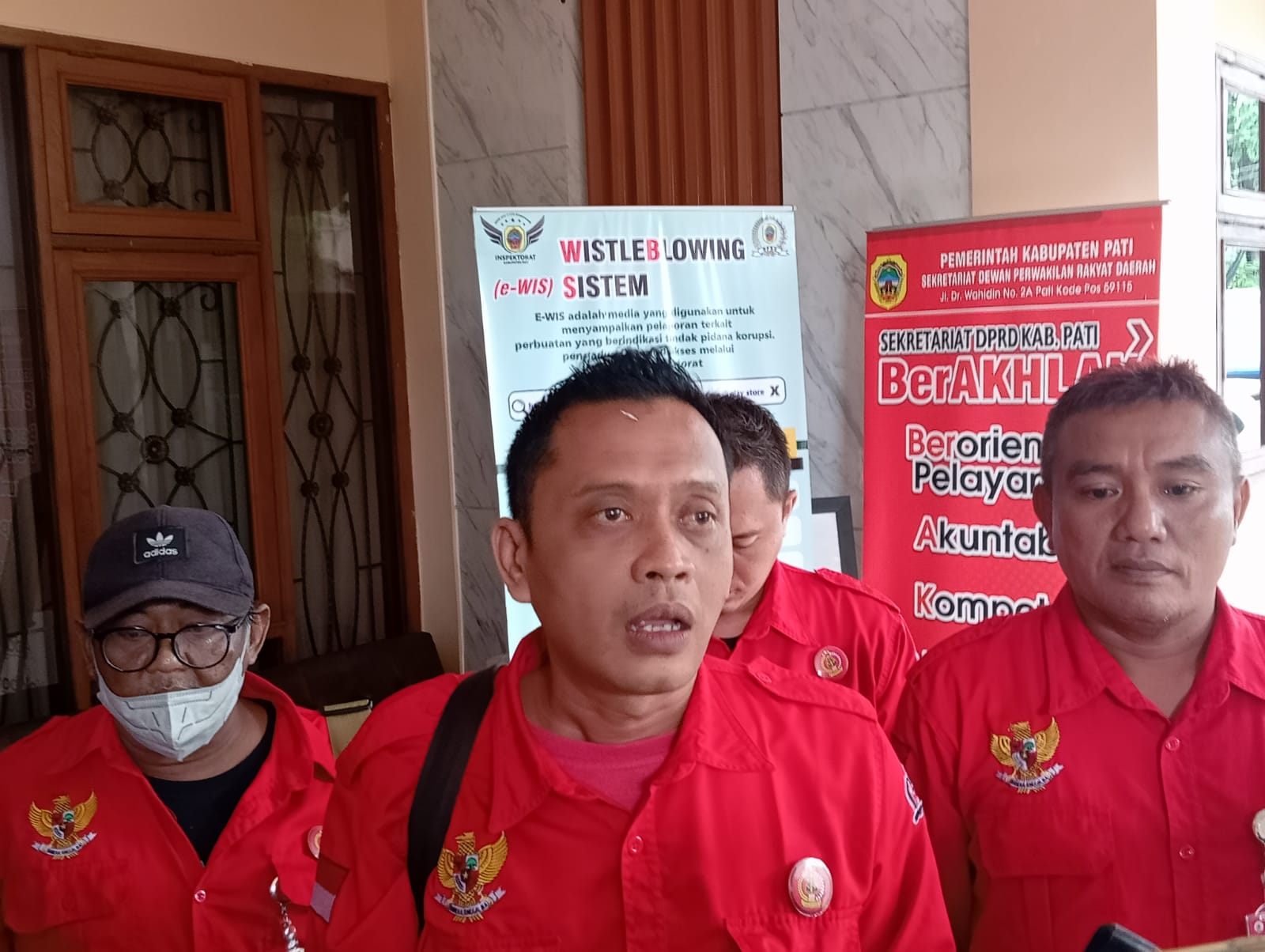 Ketua LSM Joyo Kusumo, Ketut Norman Sasono