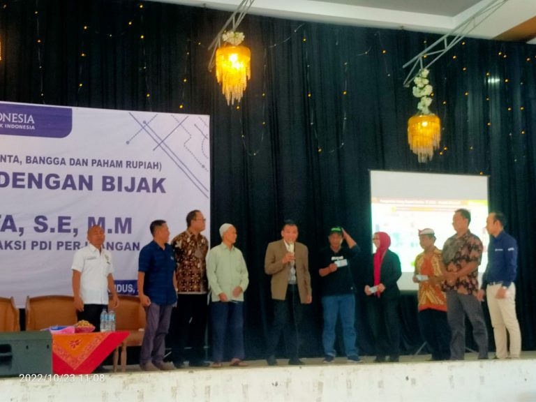 Bersama Anggota Komisi XI DPR RI, BI Jateng Sosialisasikan Uang Rupiah Baru