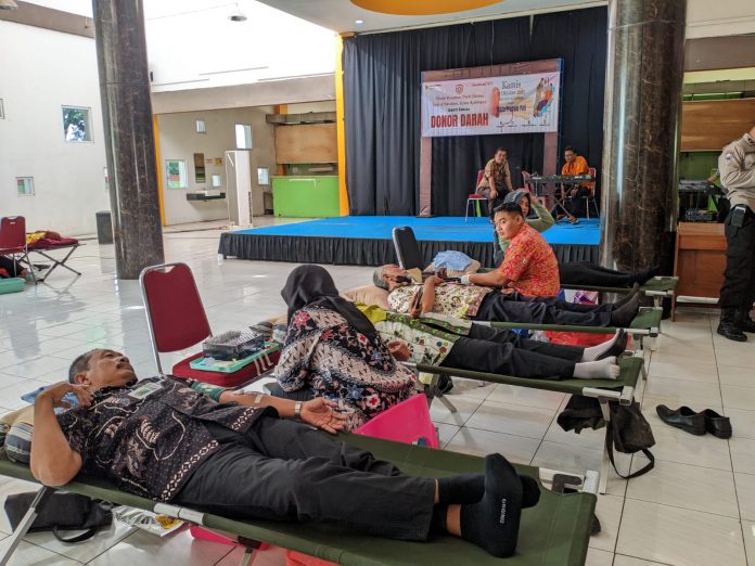 Berlangsung donor darah di Plaza Pragolo Pati, Kamis (27/10/2022)