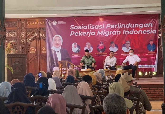 Sosialisasi Perlindungan Pekerja Migran Indonesia yang digelar di Resto Ulam Sari Kudus Sosialisasi Perlindungan Pekerja Migran Indonesia yang digelar di Resto Ulam Sari Kudus