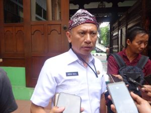 Kepala Dinas PKPLH Kabupaten Kudus Abdul Halil usai ditemui kegiatan Pendopo Kabupaten