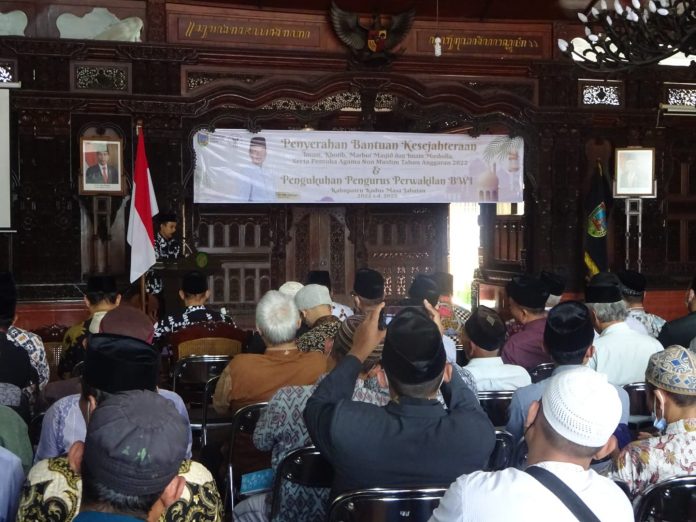 Puluhan Pemuka Agama Menghadiri di Pendopo Kabupaten Kudus Puluhan Pemuka Agama Menghadiri di Pendopo Kabupaten Kudus