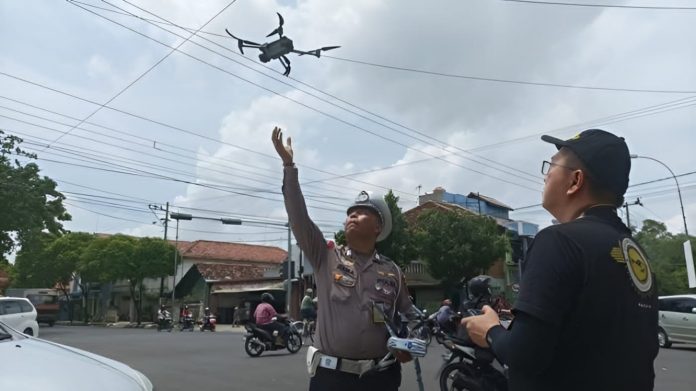 Uji coba E-TLE yang menggunakan drone