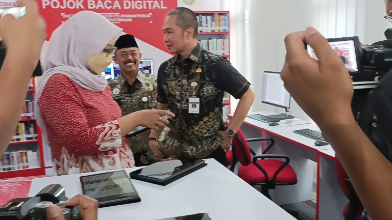 Pojok Baca Digital Diharapkan Menambah Literasi Millenial di Kudus