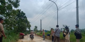 Foto: Akses jalan Karangbener-Pacikaran yang akan diperbaiki oleh Pemerintah Desa Karangbener bersama dengan Anggota DPRD Kudus Sandung Hidayat
