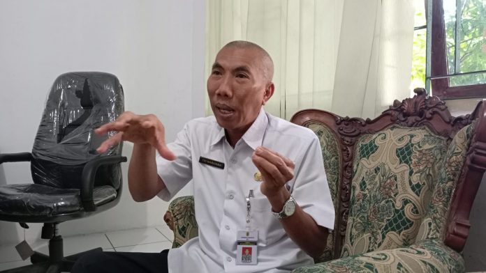 Menjelaskan Kepala Dinas Ketahanan Pangan (Disketapang) Kabupaten Pati Tri Haryama Menjelaskan Kepala Dinas Ketahanan Pangan (Disketapang) Kabupaten Pati Tri Haryama