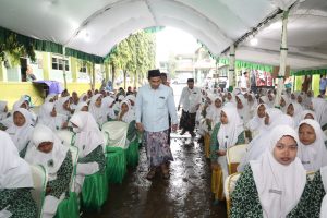 Foto: Taj Yasin saat berada di Harlah ke-80 Madrasah Nu Miftahul Falah Cendono Kudus