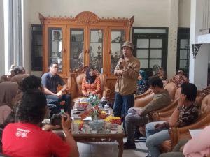 Foto: Rapat persiapan di Disbudpar Kudus yang juga menggandeng Komite Ekonomi Kreatif