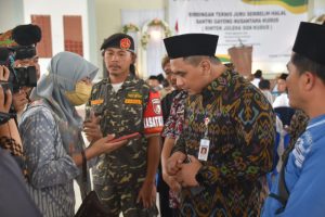 Foto: Taj Yasin Maimoen saat hadir di Bimtek Juleha Kudus