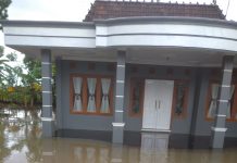 Tampak rumah warga di Kabupaten Pati terendam banjir
