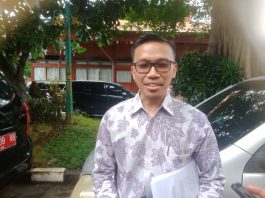 Foto : Ketua Garank 1 Seleksi Perades UNPAD Teguh Santoso usai ditemui audiensi bersama Bupati Kudus Hartopo