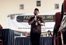 Foto: Kepala Dinnakerind Demak Agus Kriyanto
