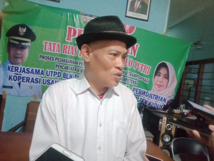 Foto: Ketua FSP RTMM-SPSI Kabupaten Kudus Subaan Abdul Rohman saat ditemui di kantor