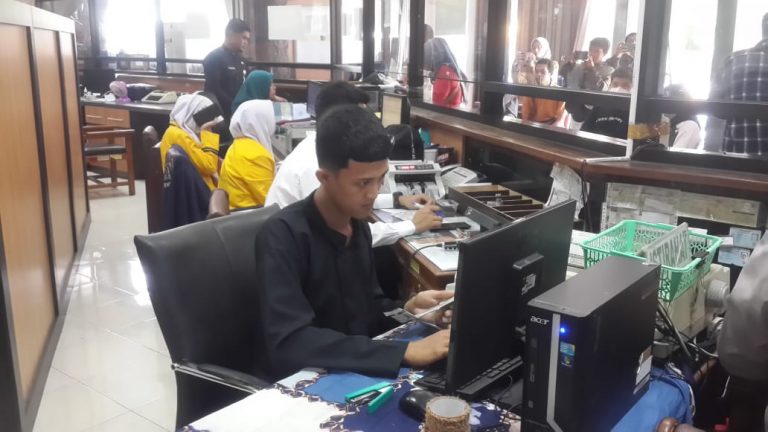 Samsat Kudus Terima Pembayaran Pajak Kendaraan Senilai Rp 42,9 Milliar