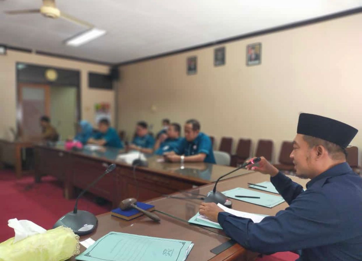 Foto: Pihak RSUD dr Loekmono Hadi saat rapat bersama dengan Anggota Komisi D DPRD Kabupaten Kudus