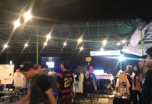 Foto: Tampak aktivitas pengunjung sedang melihat Pekan Festival Unity in Diversity Kudus