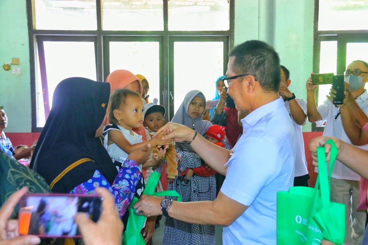 Foto: Bupati Kudus Hartopo saat berada di Desa Garung Lor dalam mengedukasi masyarakat untuk upaya pencegahan stunting